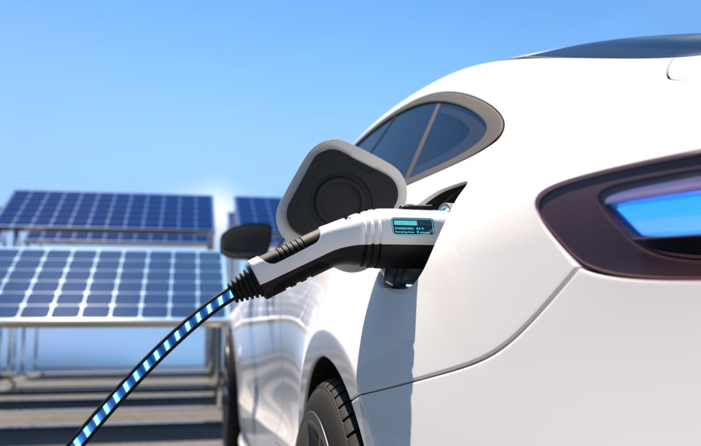 10 Reasons to Buy an Electric or Hybrid Car image